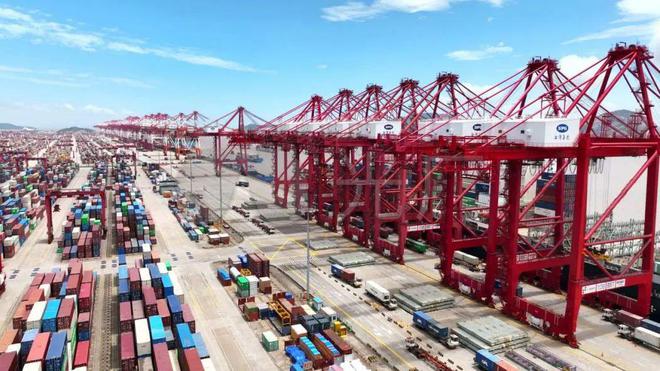 因愛大海，集裝箱的藍色浪漫